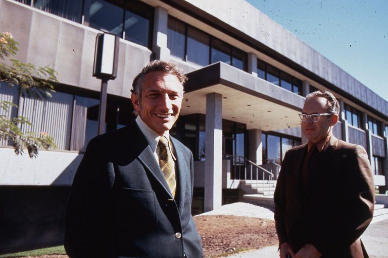 Bob Noyce and Gordon Moore Intel Startup